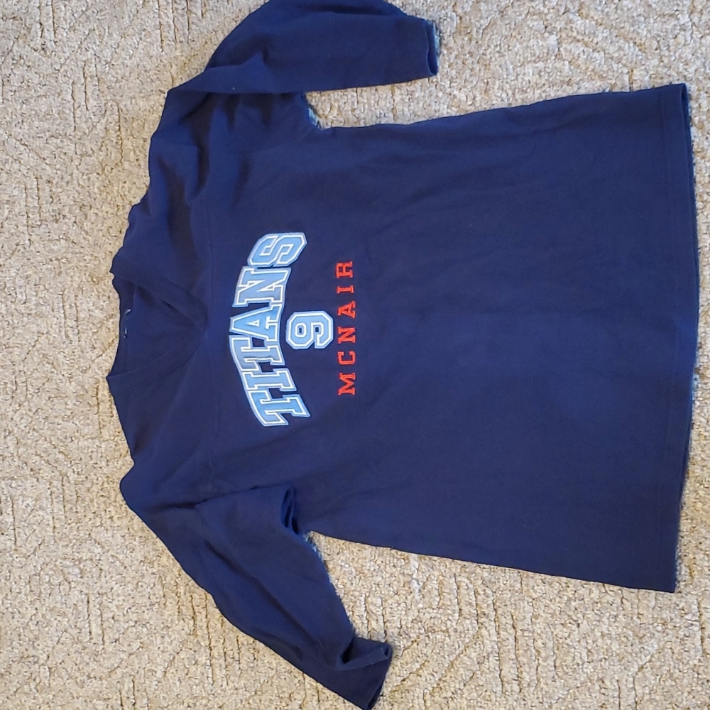 Vintage Titans Steve McNair shirt.  No size available but seems to be XL to XXL.